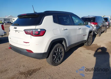 2020 Jeep Compass Trailhawk из США, поврежденный, VIN 3C4NJDDB3LT189398